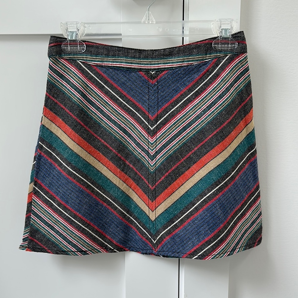 Multicolor Chevron Patterned Skirt - image 1